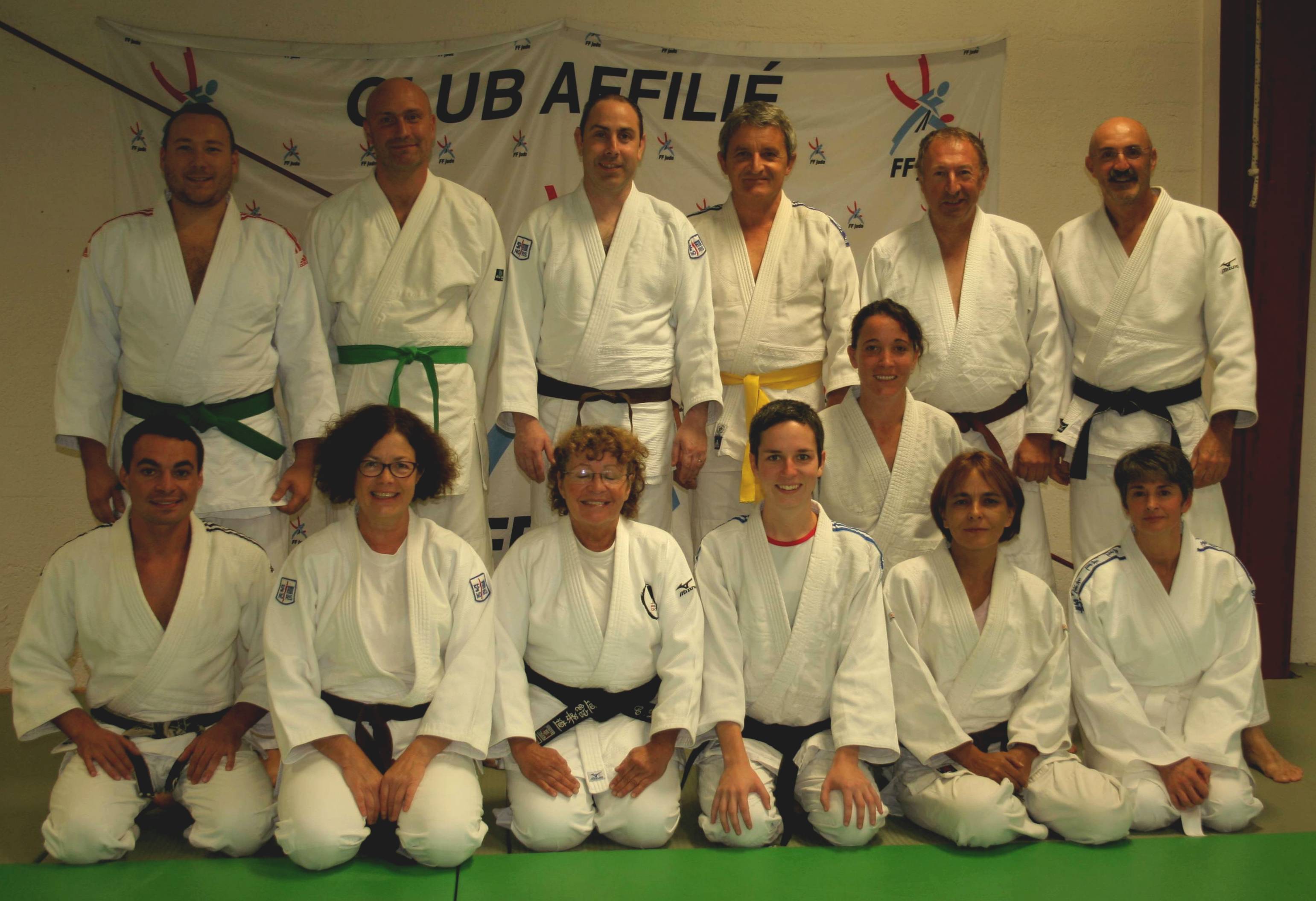 Cours adultes US Séné judo
